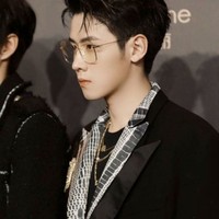 任豪虞书欣