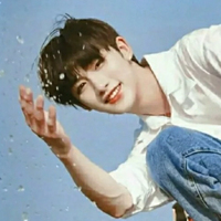 比邻星必看