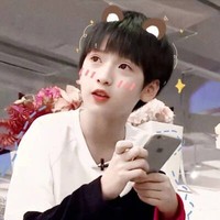 贺小鱼