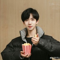 张真源宋亚轩贺峻霖