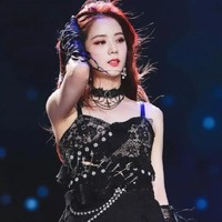 女主皮相jisoo