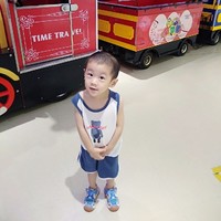 作者是三岁小孩