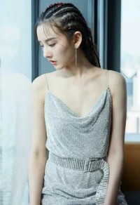 一部青春校園小說