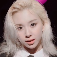 彩瑛