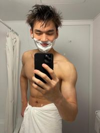 徐嘉余