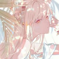芩洛薇黎
