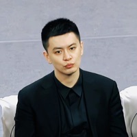 楊鳴同人文