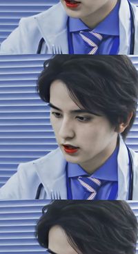 镜飞彩