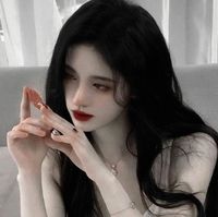 奶泡森家的糖糖执笔
