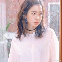 戚薇