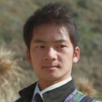 苗族少年