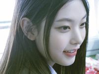 姜海粼HAERIN