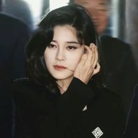李富真