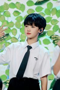 奕瑞