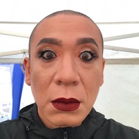 梁龍