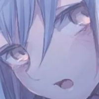 爱摆摊的奇葩女孩