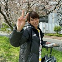 無色田介人