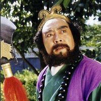 現(xiàn)代師徒4人