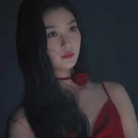 丁玲玲