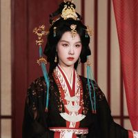 翹楚