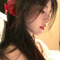 鞠婧祎饰温九彤