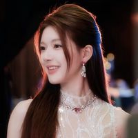許我耀眼許妍