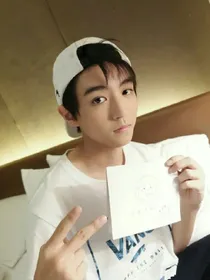 TFBOYS之我和他的曾经