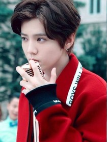 鹿晗:……