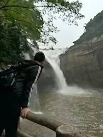 触及星空不及你