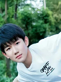 TFBO丫S之四叶草的花海
