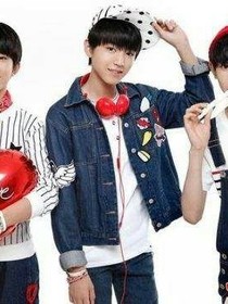 TFboys与TFgrils