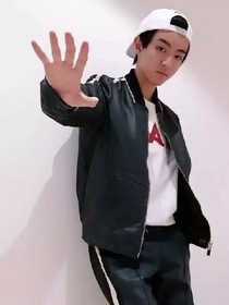 放开王俊凯让我来