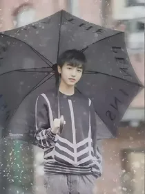 TFBOYS之在大学任教的半学期