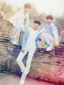 tfboys之儿时的约定和回忆，青春的等待与寻找