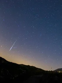 那年，我们一起去看的流星雨