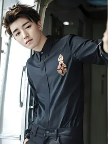 tfboys之王俊凯很撩人