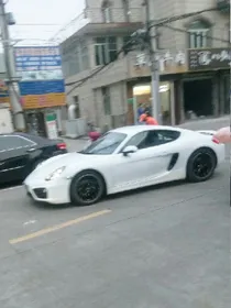 发财蟋蟀