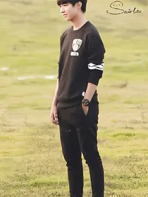 我们的少年时代之我又爱又恨，邬童_d371_d181