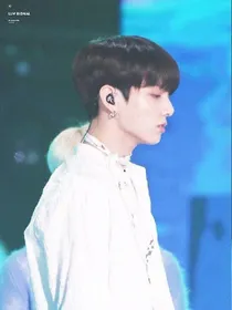 BTS之快穿女配逆袭