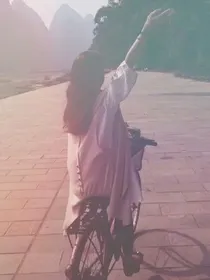 恋与制作人:钱与野男人