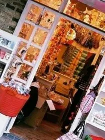 杂货店的遇见_d818