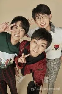 致我们单纯的小美好:TFBOYS版