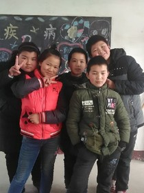 我是转校生