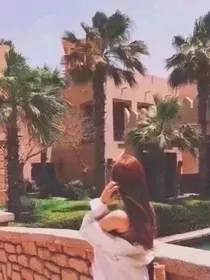 首长，你媳妇跑了！