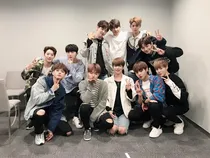 WANNAONE:想和你们多一天