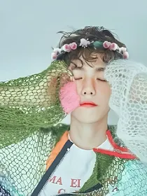 EXO：孤独的灿烂世界