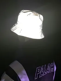万能跃神