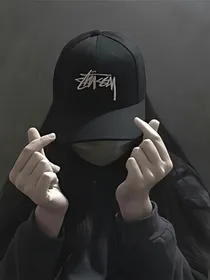 易烊千玺之不良少女的面具