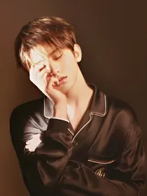 偶练：男神，kissme