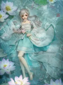 言熙拾花落.水默